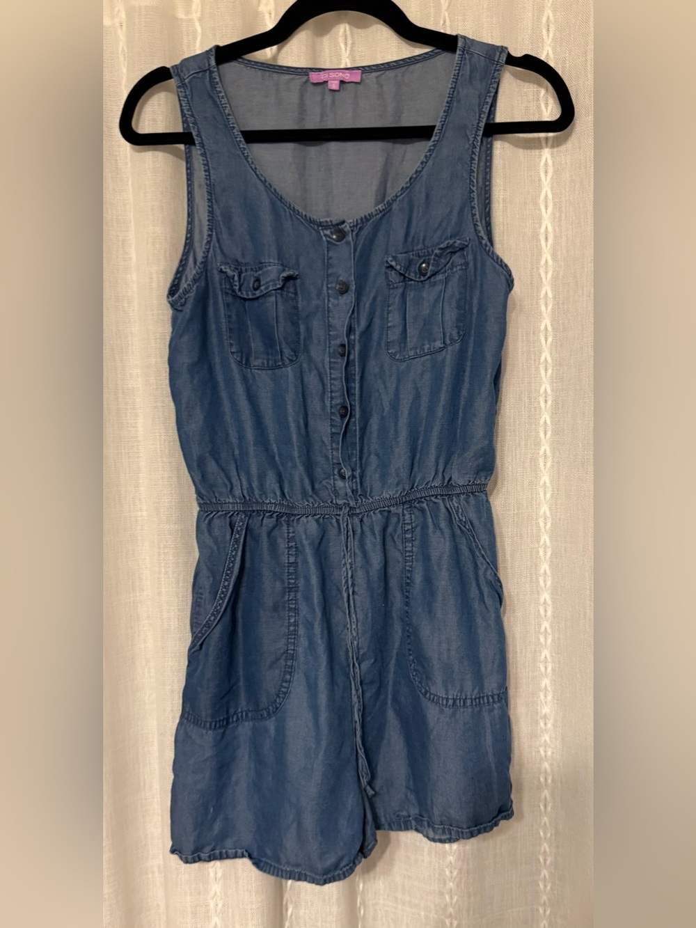 Ci Sono by Cavalini sleeveless chambray denim romper button-down front.